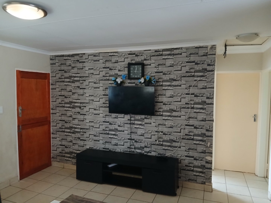 2 Bedroom Property for Sale in Freedom Park A North West